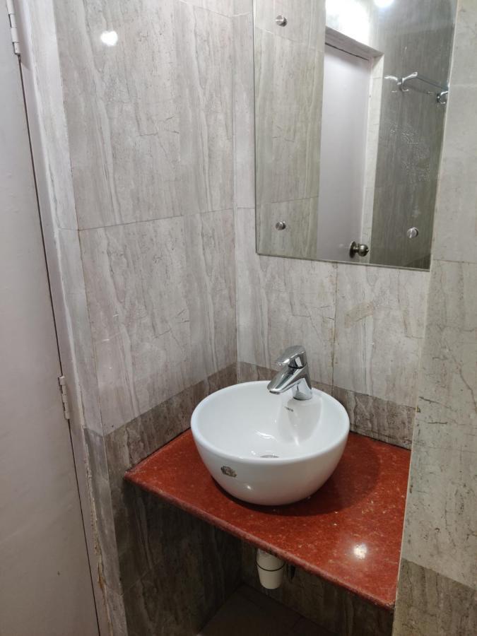 פאנג'י Easy Hostels מראה חיצוני תמונה