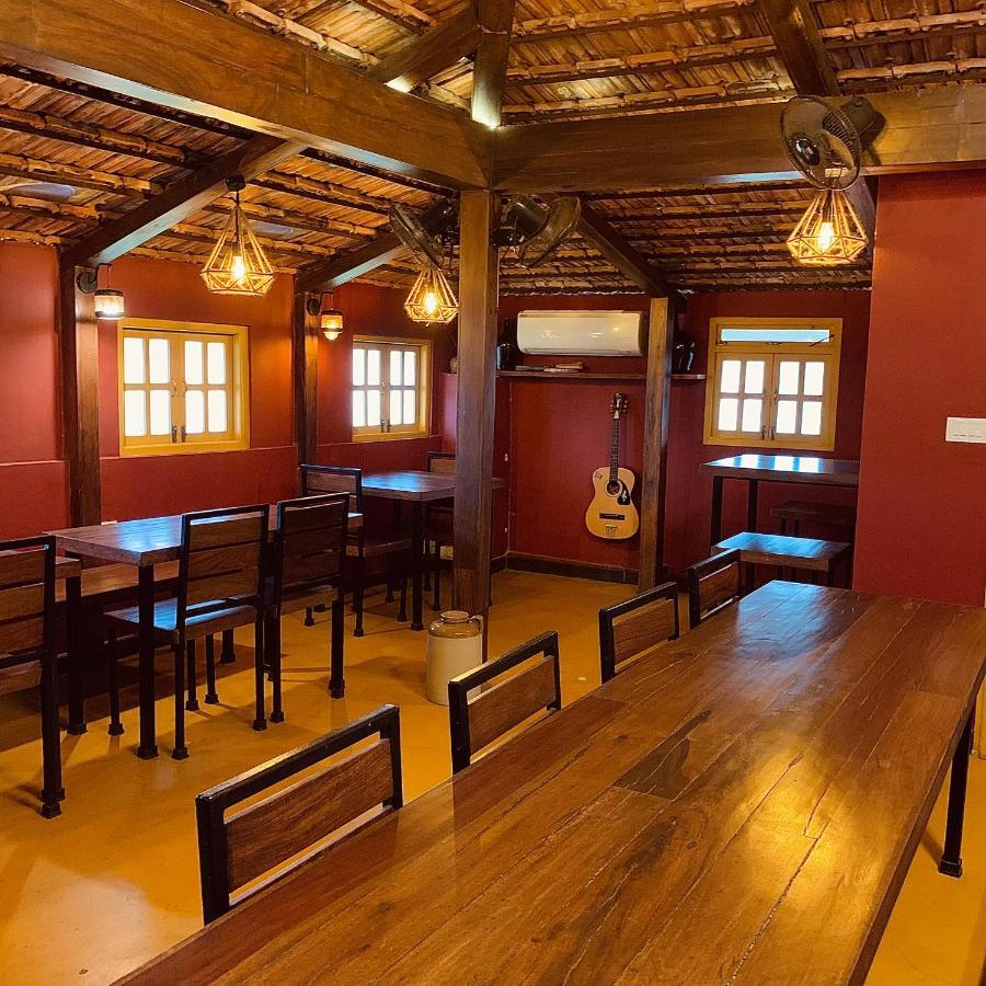 פאנג'י Easy Hostels מראה חיצוני תמונה